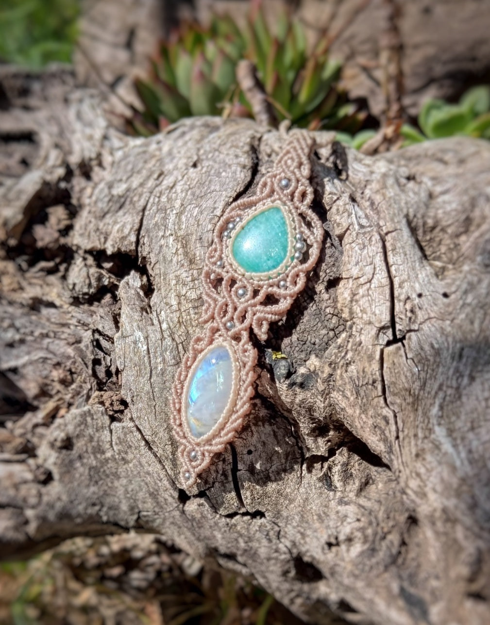 Colgante Kalma con Amazonita y Piedra Luna (Pieza única)