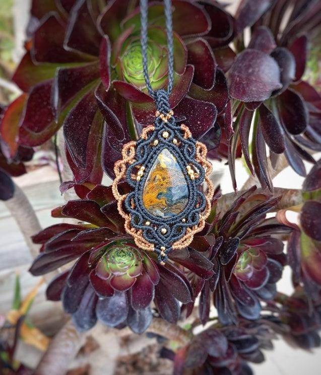 Colgante con Pietersita (Pieza única)