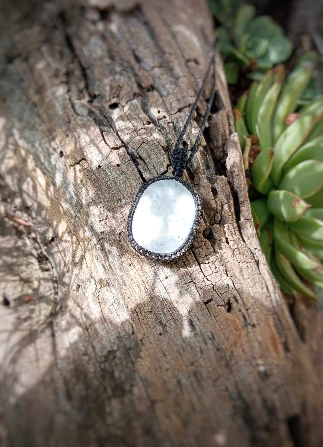 Colgante básico con Piedra Luna (Pieza única)