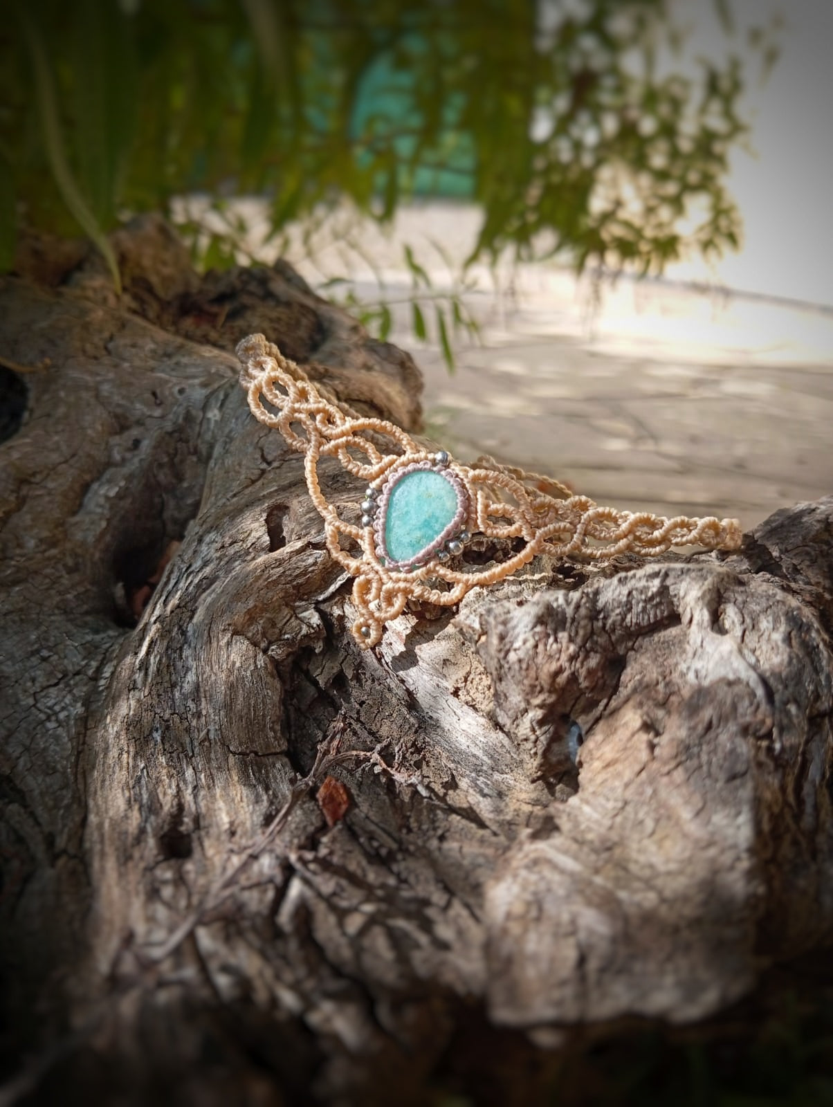 Gargantilla (color crudo)con Amazonita (Pieza única)
