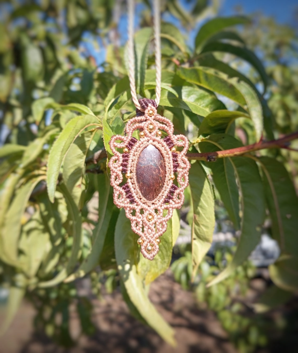 Colgante con Broncita (Pieza única)