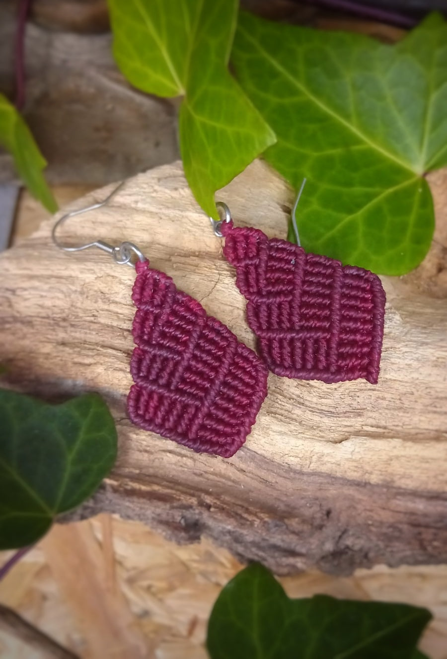 Joyería artesanal
Joyería de micromacramé
Joyas hechas a mano
Joyería boho chic
Joyería étnica artesanal
Bisutería artesanal España
Comprar joyería artesanal online
Pendientes de micromacrame
Pendientes