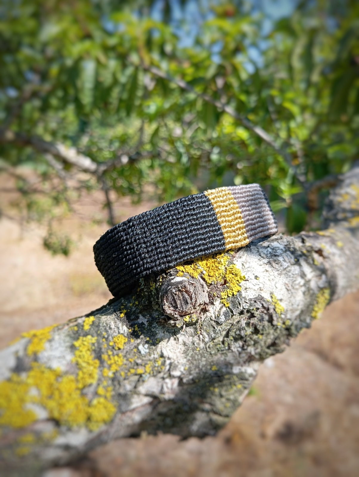 Brazalete  Micromacramé