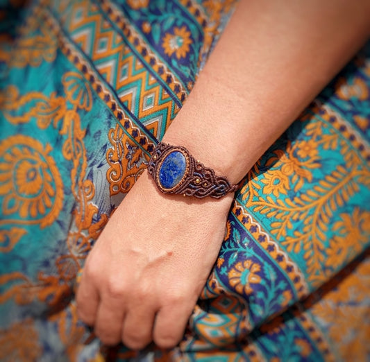 Brazalete con Lapislázuli (Pieza única)