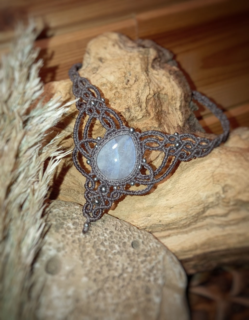 Gargantilla con Piedra Luna (Pieza Única)