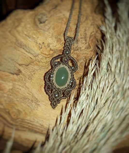 Colgante con Cuarzo Verde (Pieza Única)