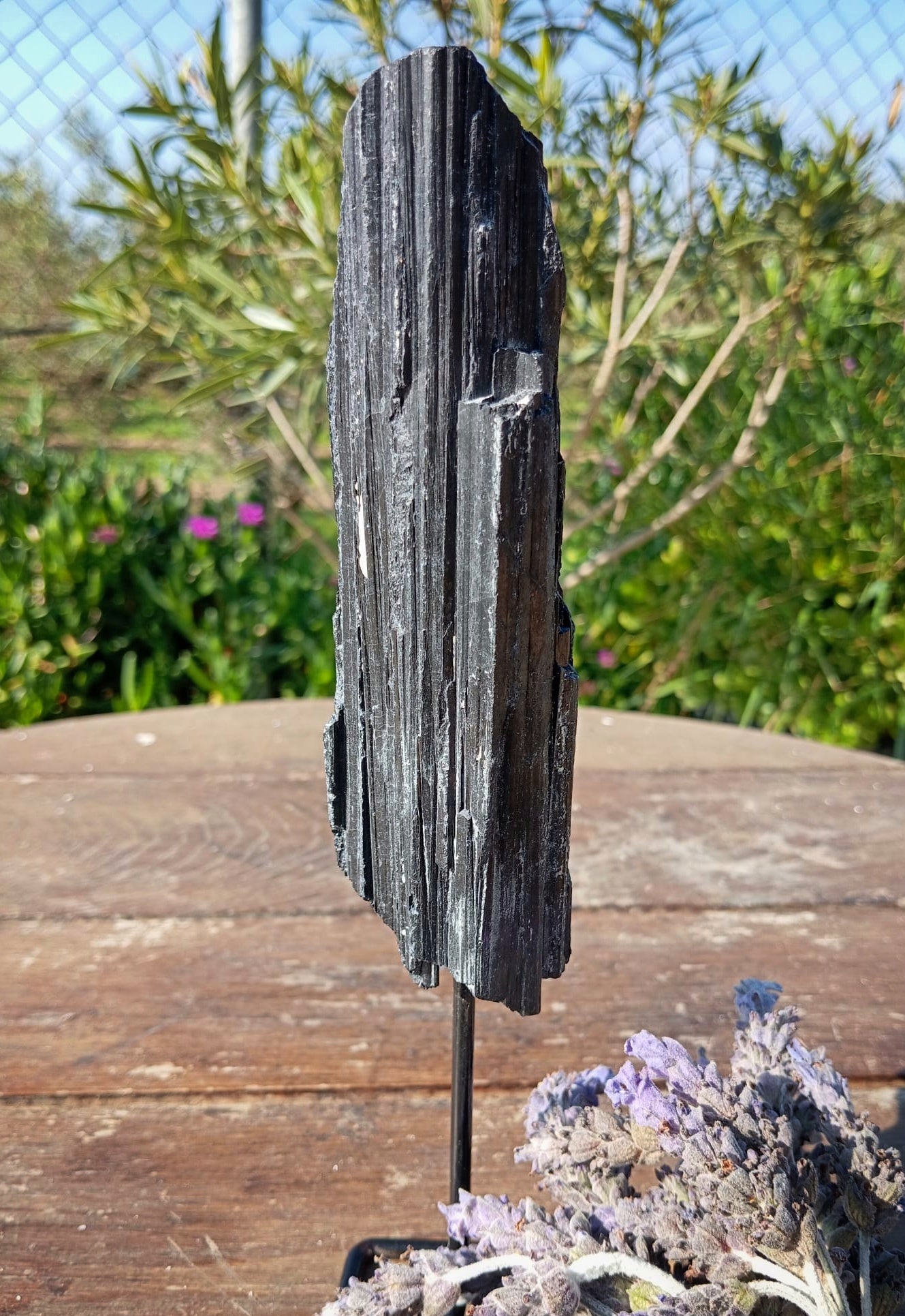 🖤 Peana de Turmalina Negra: Tu Escudo Protector