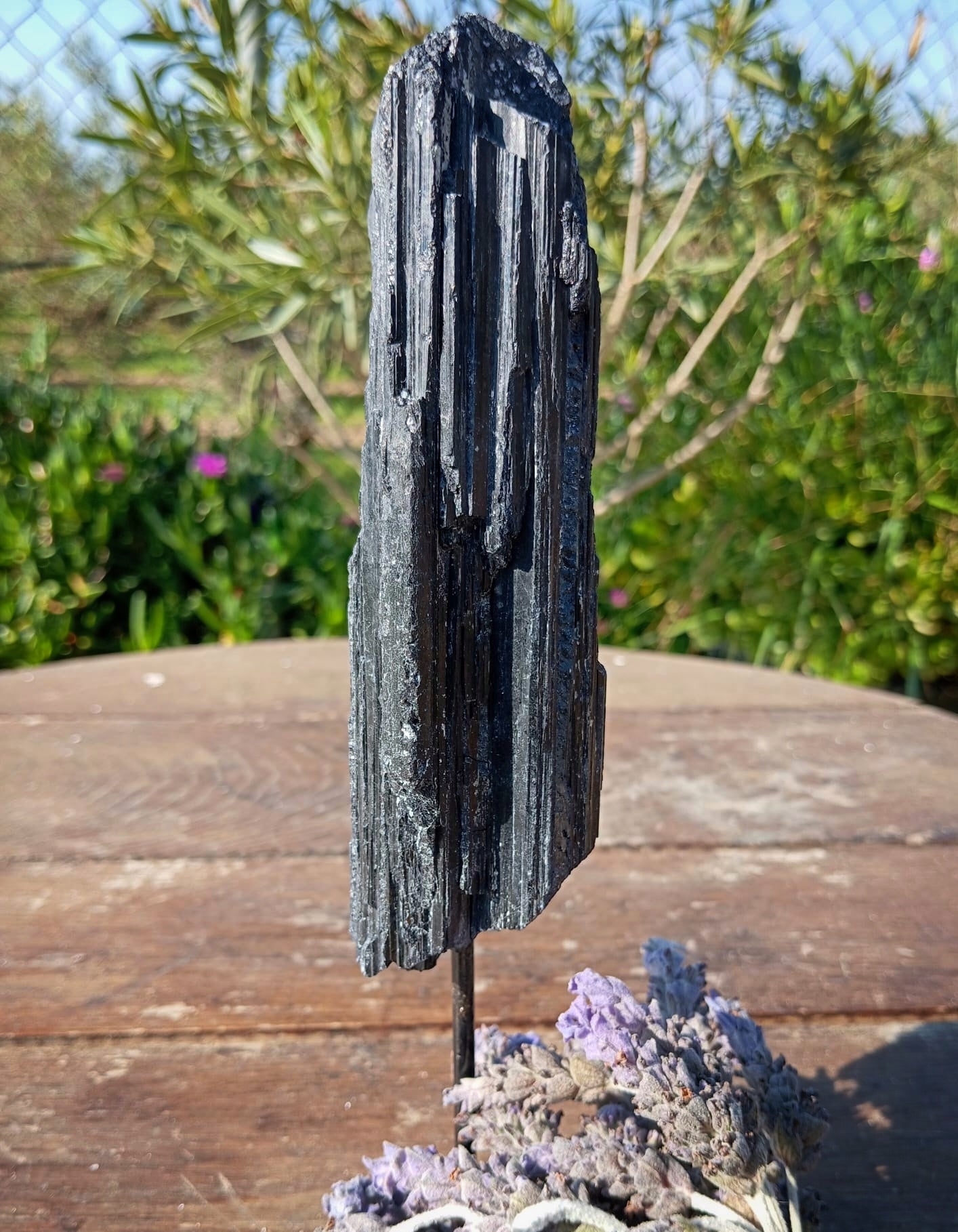 🖤 Peana de Turmalina Negra: Tu Escudo Protector