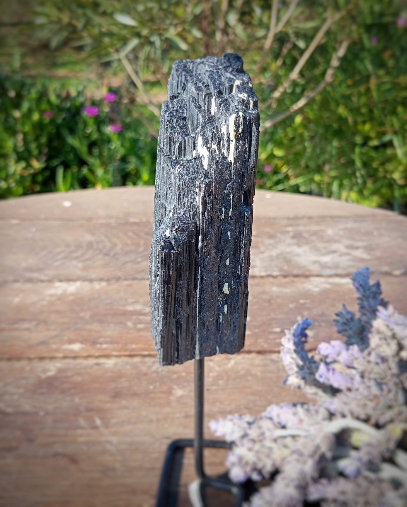 🖤 Peana de Turmalina Negra: Tu Escudo Protector