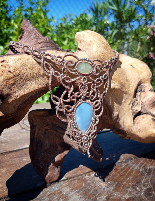 NOVEDAD  Gargantilla Suire con Prehnita y Ópalo Azul (Pieza única)