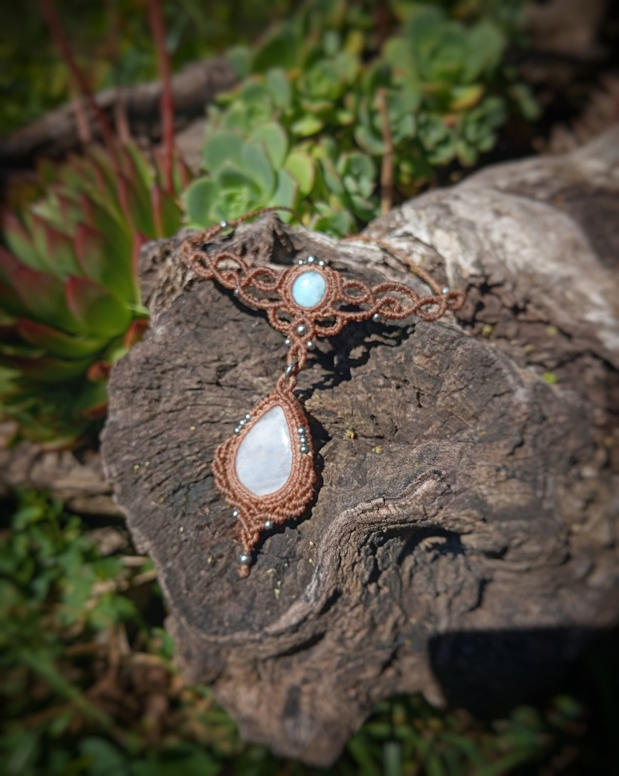 NOVEDAD  Gargantilla con Larimar y Piedra Luna (Pieza única)