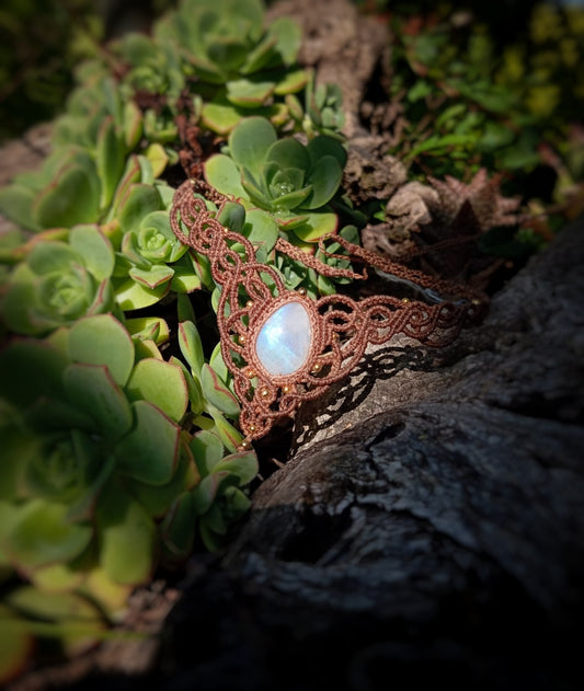 NOVEDAD  Gargantilla con Piedra Luna (Pieza única)