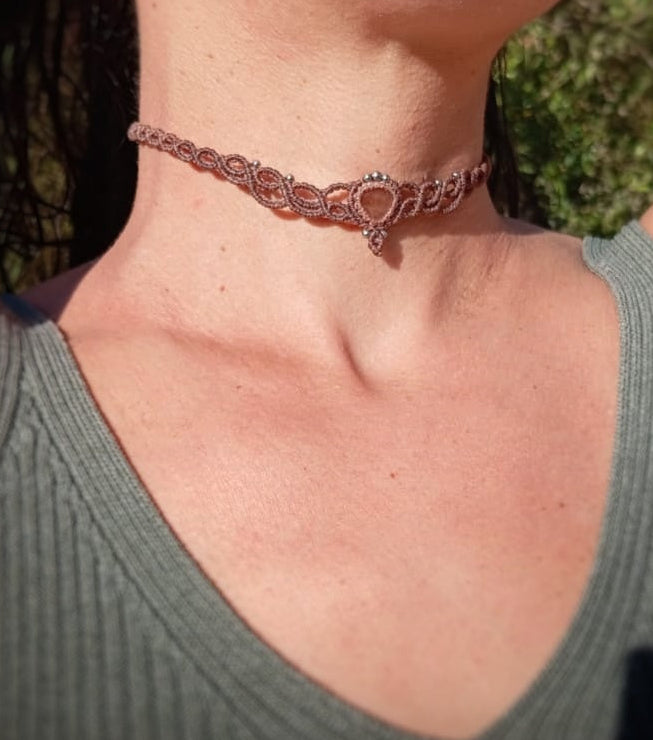 NOVEDAD Gargantilla con Piedra Sol (Pieza única)